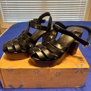 Torrid Black Strappy Heels with Ankle Straps 7ww